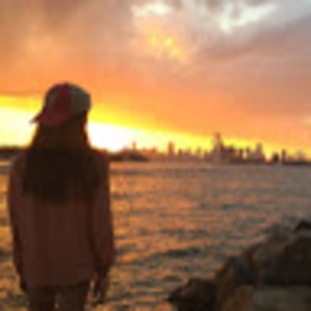 Meet your Posher, Maria